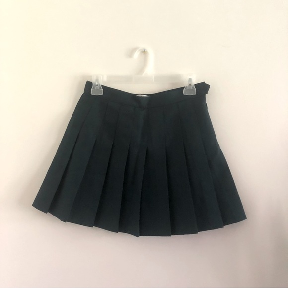 American Apparel Hunter Green Pleated Mini Skirt - Picture 2 of 6